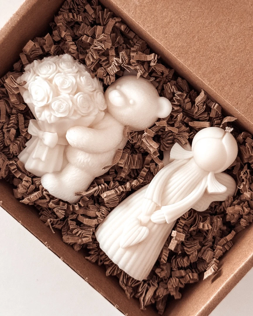 zestaw prezentowy dla dziecka świece sojowe miś i aniołek candy candles